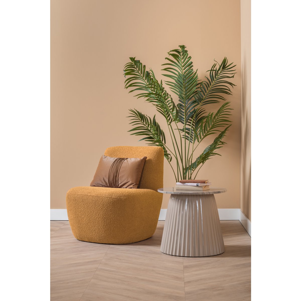 Kompakter Sessel in in Gelb | VIA X SELECTION