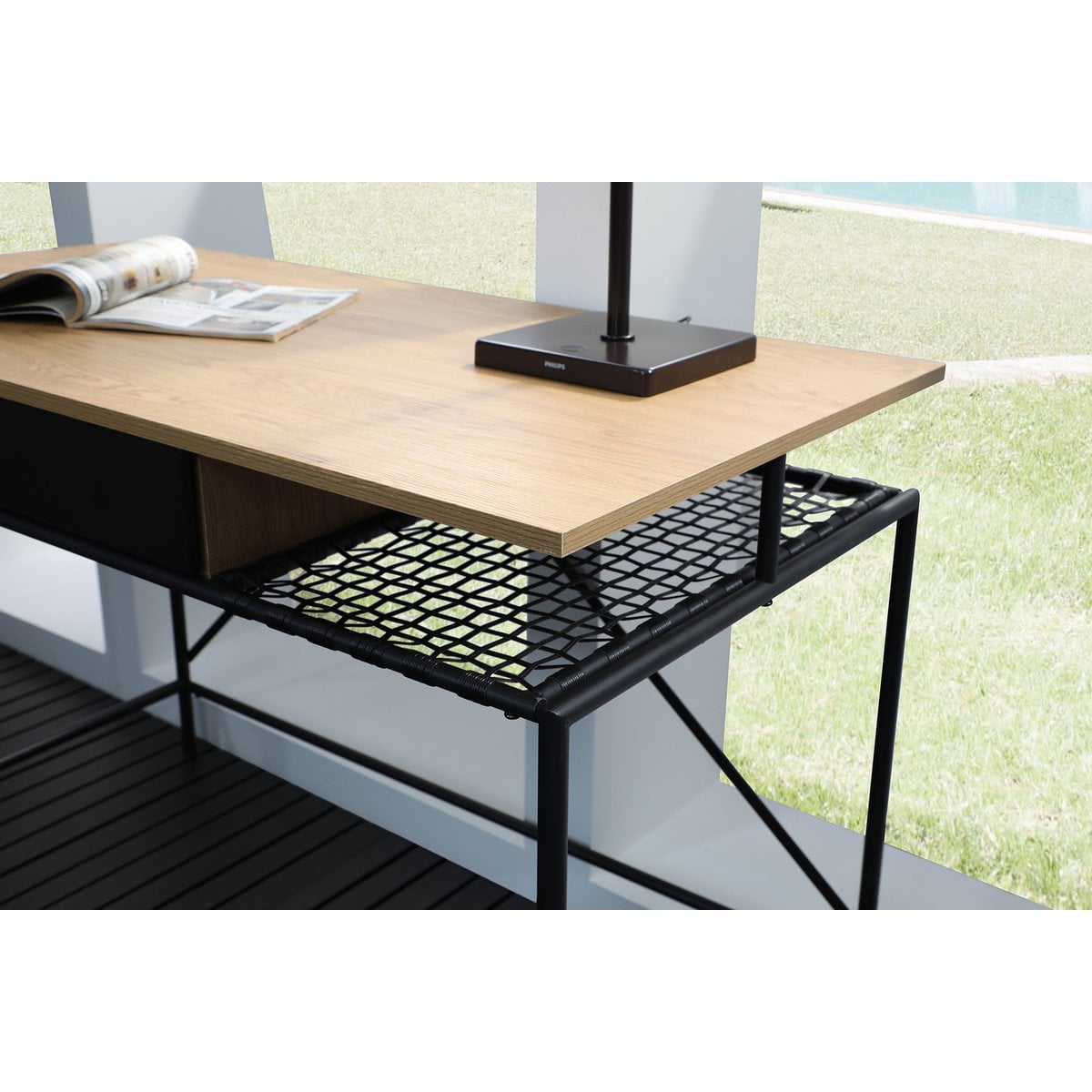 Schreibtisch mit Polyrattan-Ablage natur-schwarz 110 cm | VIA X SELECTION
