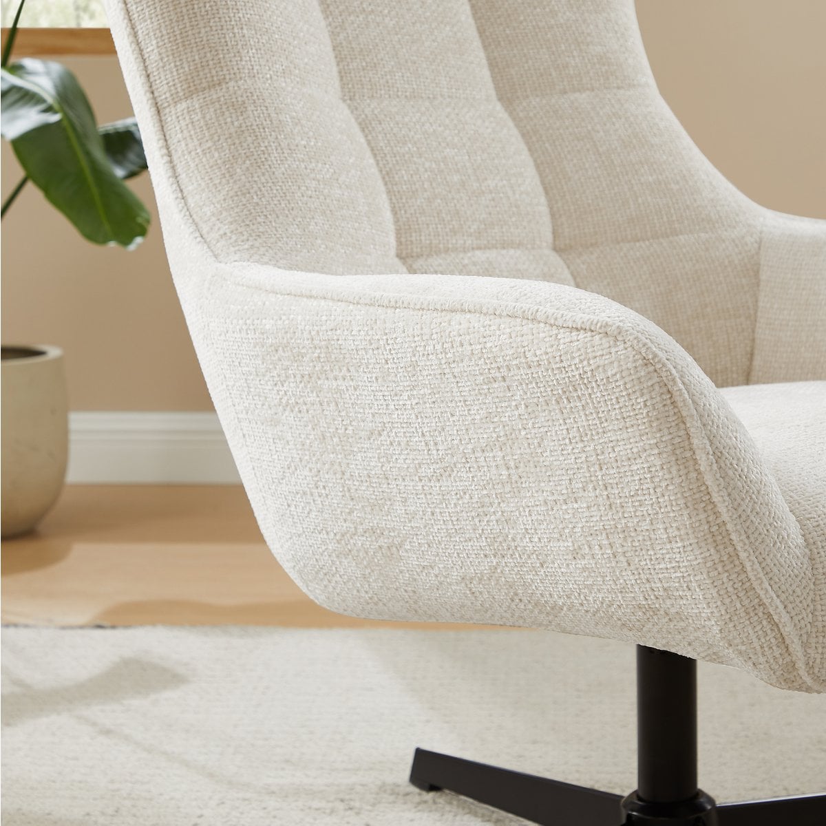 Drehsessel aus Chenille in Beige | VIA X SELECTION