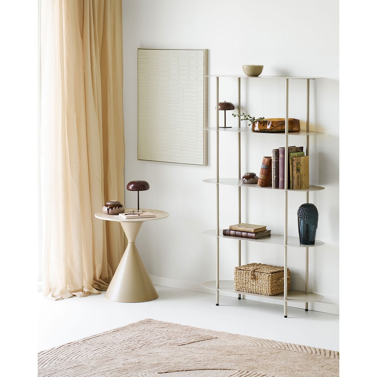 Beistelltisch aus Keramik in Travertinoptik, Ø, 50 × 56 cm | VIA X SELECTION