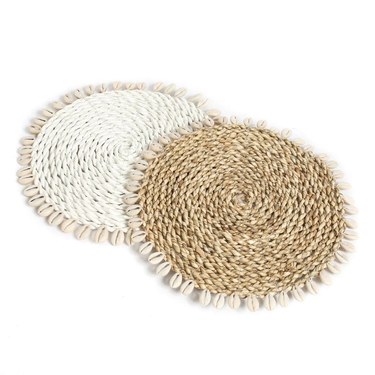 Seegras-Untersetzer mit Kaurimuscheln, Ø 23 cm | VIA X SELECTION
