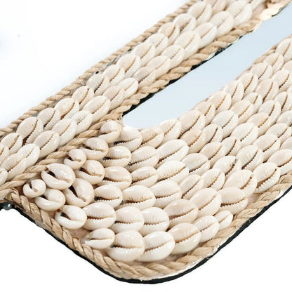 Kaktus-Wandspiegel mit Kaurimuscheln weiß, 38 × 40 cm | VIA X SELECTION