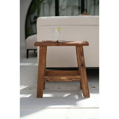 Hocker aus Holz natur mit schmaler Form | VIA X SELECTION