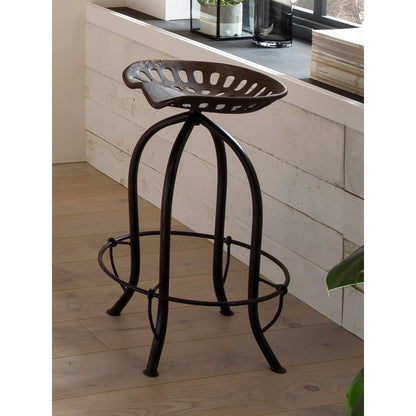 Barhocker aus Metall schwarz mit Traktorsitz | VIA X SELECTION