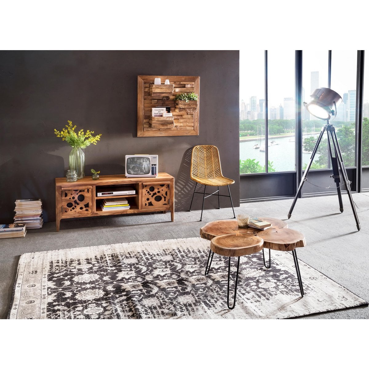 Esszimmerstuhl aus Rattan mit schwarzem Metallgestell im 2er-Set | VIA X SELECTION