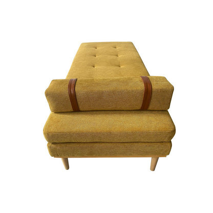 Daybed aus gelbem Strukturstoff mit Nackenrolle | VIA X SELECTION