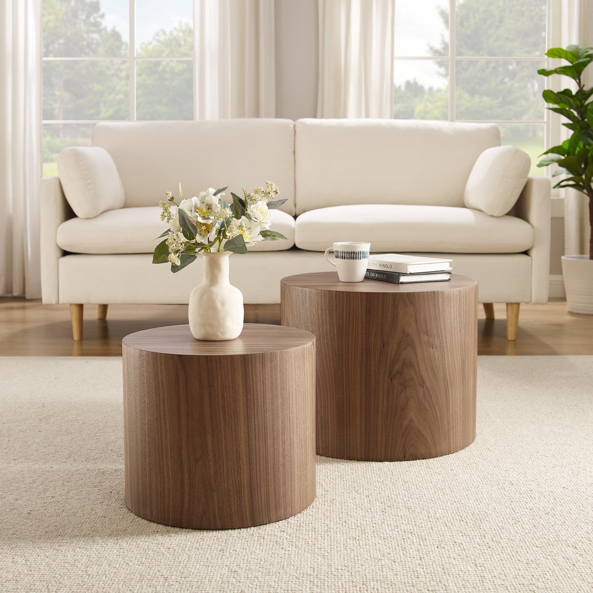 Couchtisch im 2er-Set im Walnusston, 48 × 48 × 38 cm | VIA X SELECTION