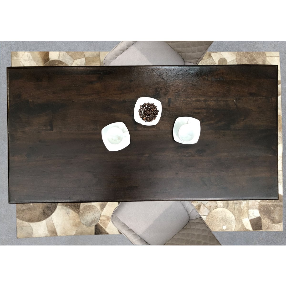 Esstisch Altholz Schnitzdetails, 140 × 70 cm | VIA X SELECTION