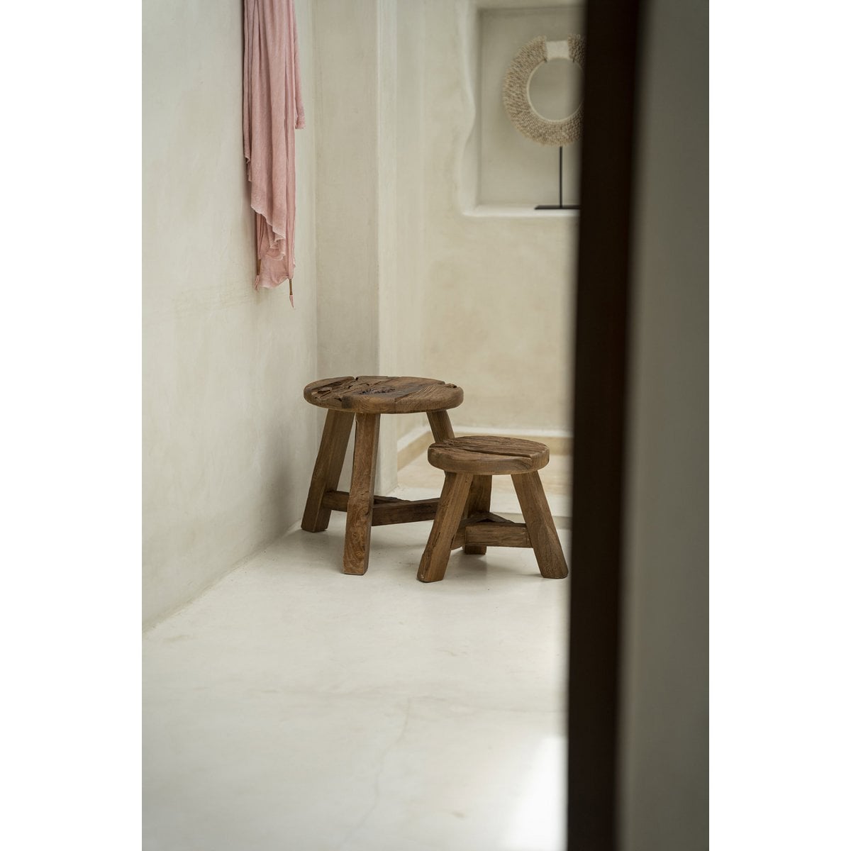 Hocker aus recyceltem Teakholz natur mittel | VIA X SELECTION