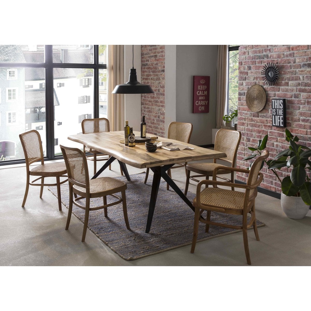 Esszimmerstuhl aus Teakholz mit Wiener Geflecht im Kaffeehaus-Stil | VIA X SELECTION