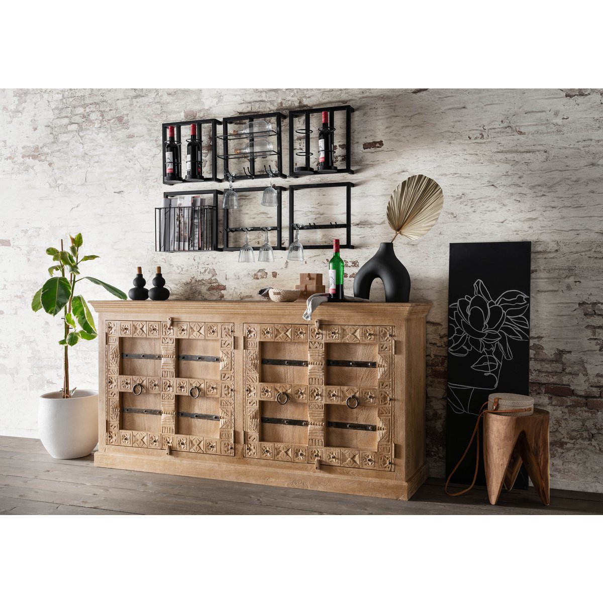 Wand-Weinregal aus schwarzem Metall und Kork für 2 Flaschen und 3 Gläser, 15 × 35 × 35 cm | VIA X SELECTION