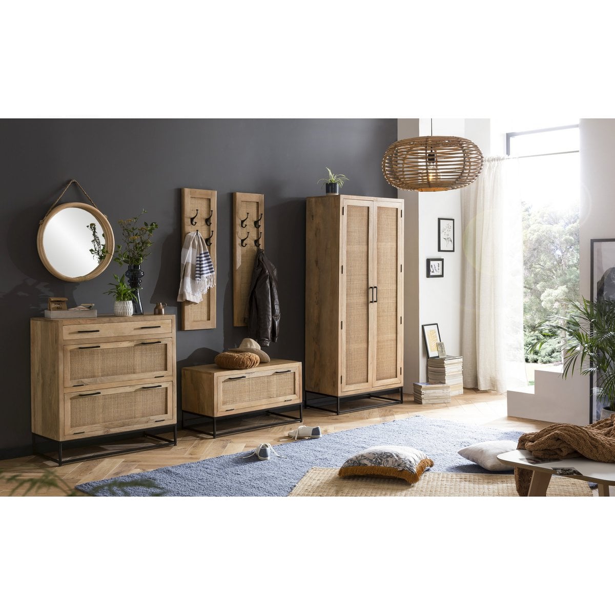 Niedriger Schuhschrank mit Rattanfront 40 × 84,5 × 48 cm | VIA X SELECTION