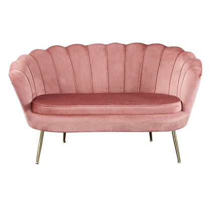 Muschelsofa aus roséfarbenem Samt mit goldfarbenem Metallgestell | VIA X SELECTION