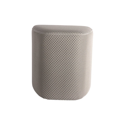Dreieckiger Pouf mit Mesh in Grau | VIA X SELECTION