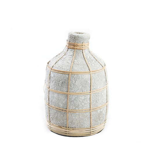 Mittlere Terrakotta-Vase in Betongrau und in Natur | VIA X SELECTION