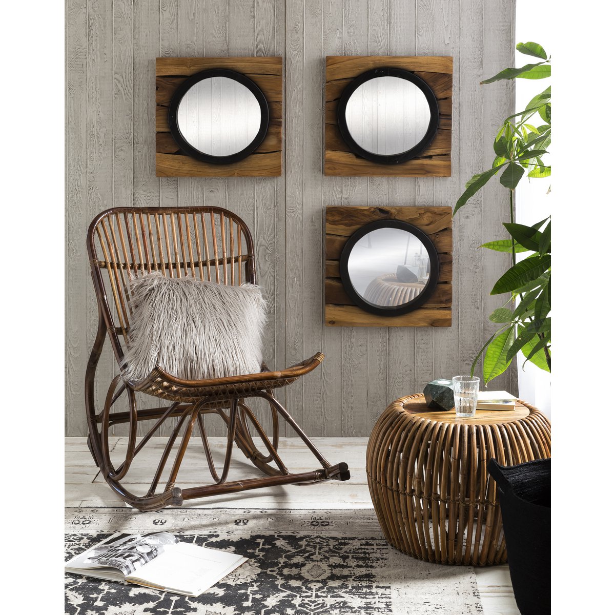 Couchtisch aus Rattan und recyceltem Teakholz, 80 × 80 × 40 cm | VIA X SELECTION