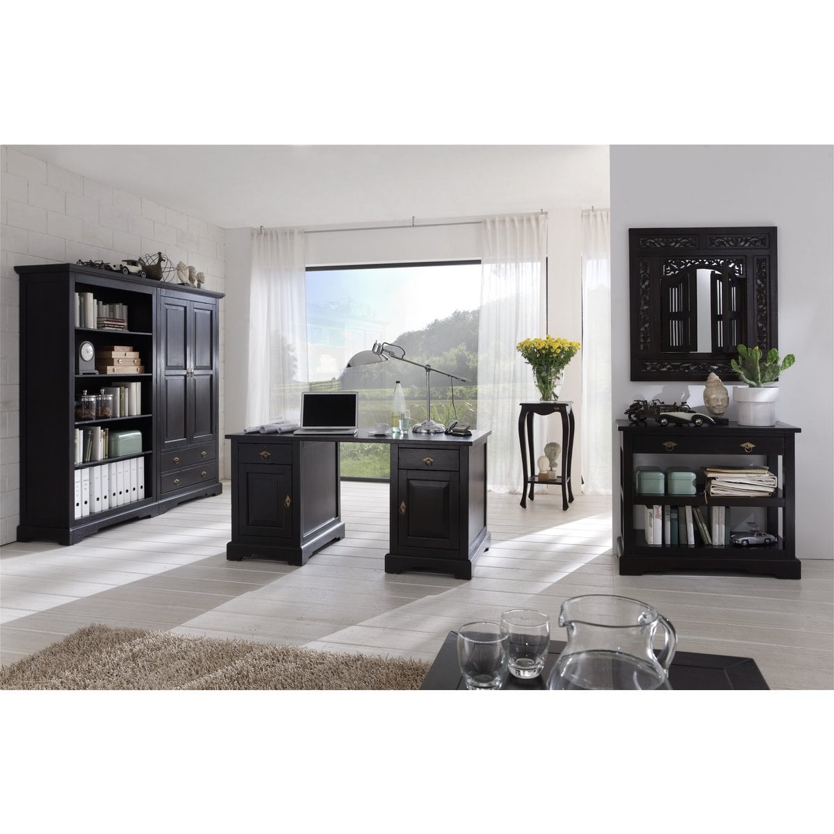 Schreibtisch aus Akazienholz mit Türen und Schubladen 150 cm | VIA X SELECTION
