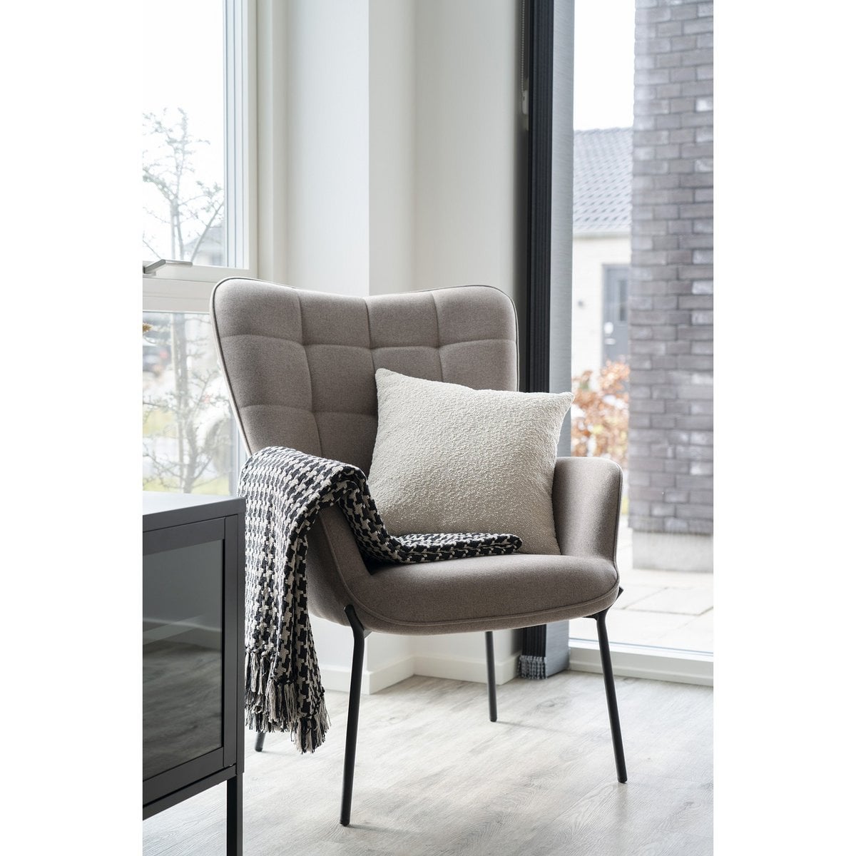 Plaid aus Baumwollmix in Schwarz und Beige, 130 × 180 cm | VIA X SELECTION