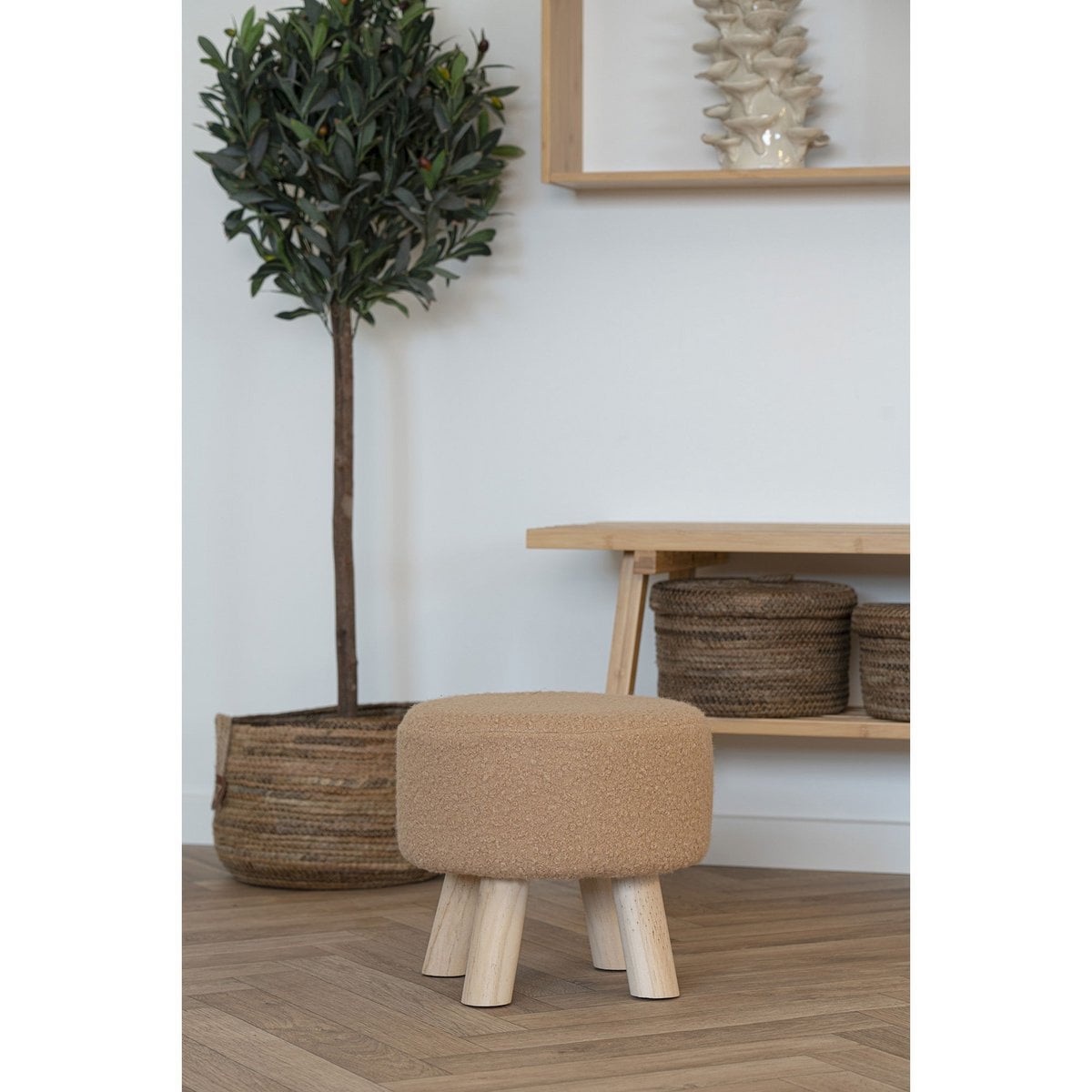 Niedriger Polsterhocker in Beige | VIA X SELECTION