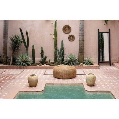 Pouf aus Wasserhyazinthe in Natur | VIA X SELECTION