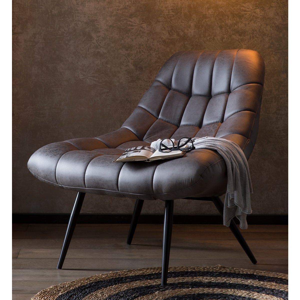 Loungesessel in Lederoptik dunkelbraun mit XXL-Sitzfläche | VIA X SELECTION