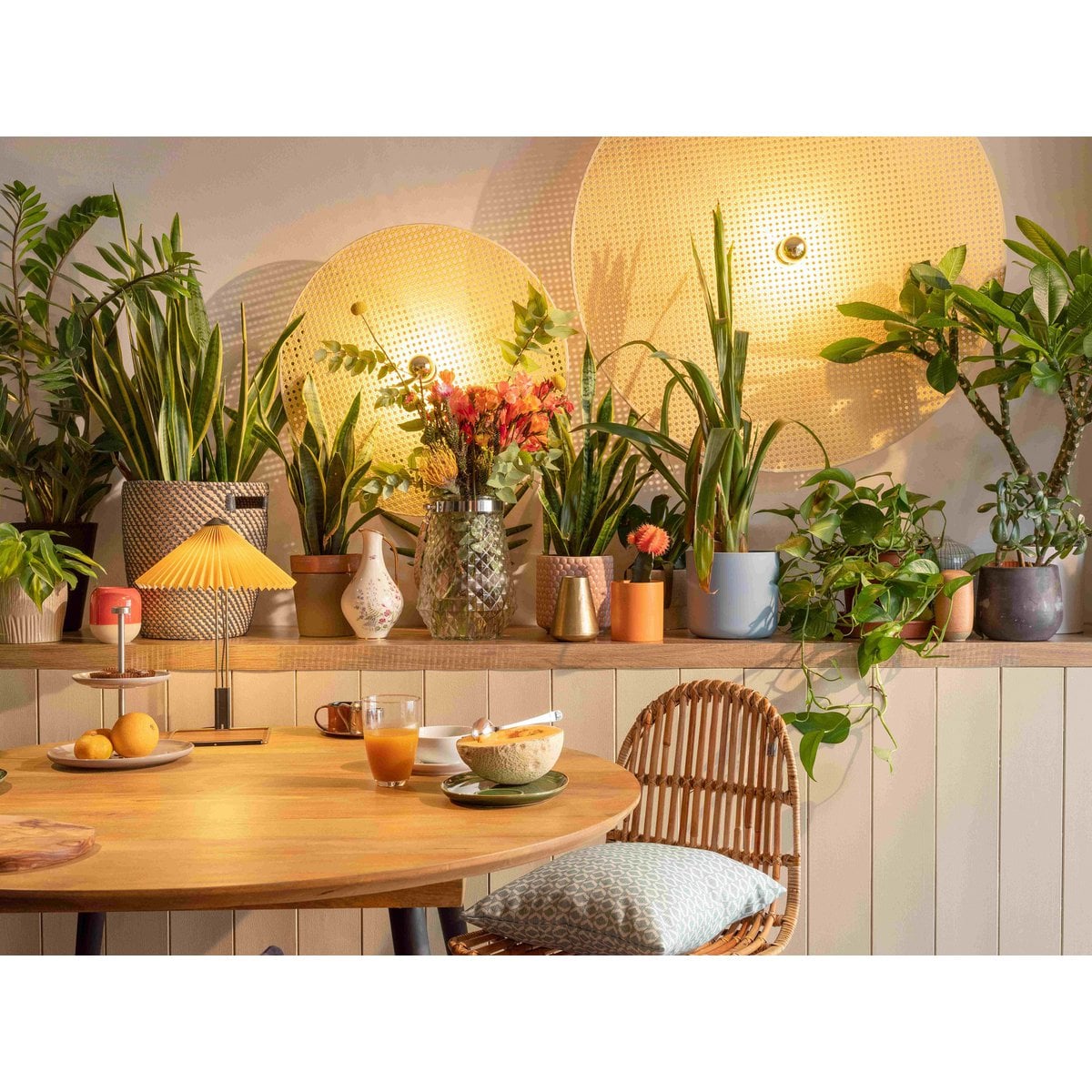 TOM TAILOR Home runder Esstisch Mangoholz Metallgestell 120 cm | VIA X SELECTION