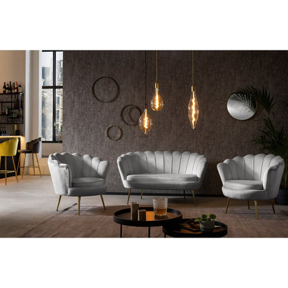Muschelsofa in hellgrauer Samtoptik mit goldfarbenem Metallgestell | VIA X SELECTION
