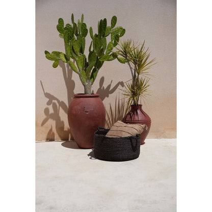 Korb aus Seegras schwarz mit vier Henkeln, 60 × 60 × 30 cm | VIA X SELECTION
