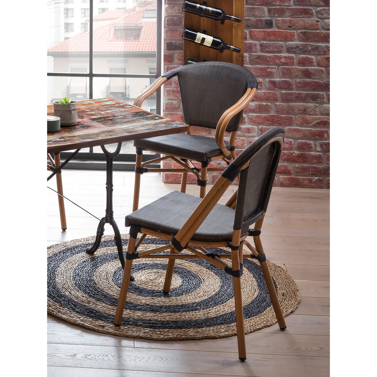 Bistrostuhl in Rattanoptik mit beigem Aluminiumgestell im 2er-Set | VIA X SELECTION