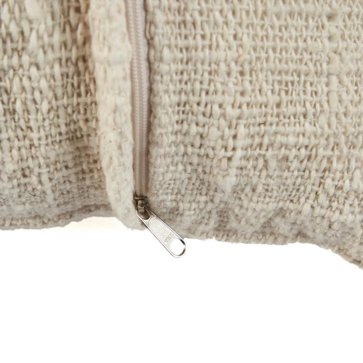 Kissenbezug aus Baumwolle in Naturton, 50 × 50 cm | VIA X SELECTION