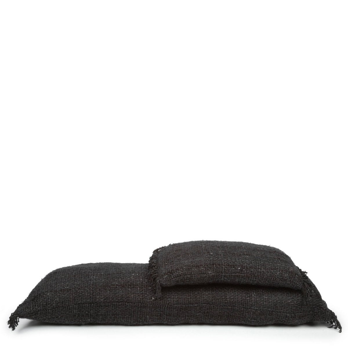 Kissenbezug aus Baumwolle in Schwarz und Dunkelblau, 30 × 50 cm | VIA X SELECTION