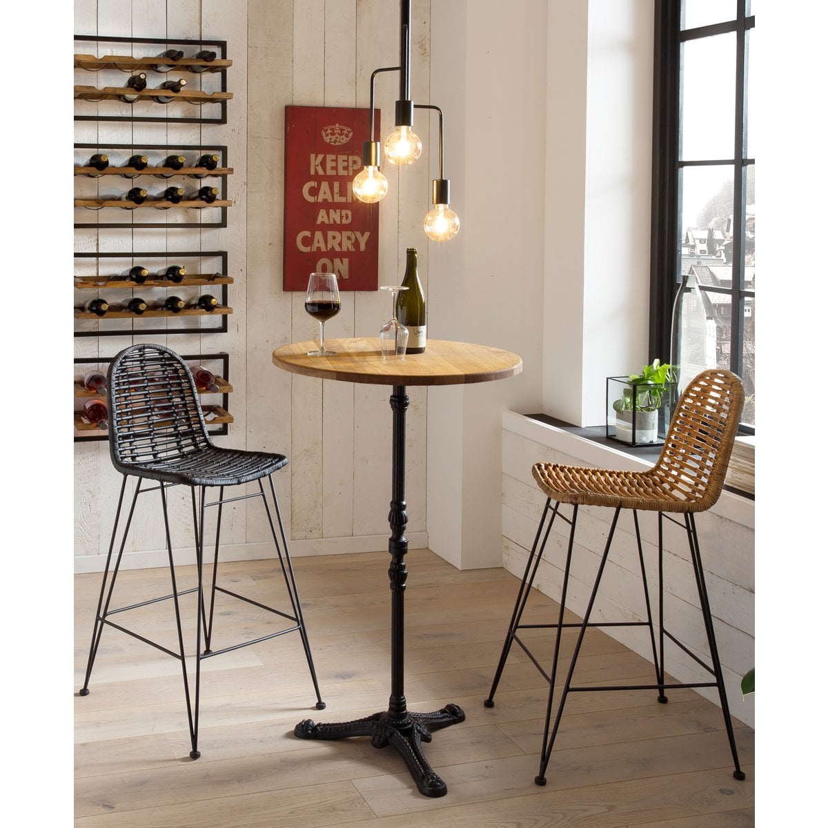 Barhocker aus Rattan schwarz mit Rückenlehne | VIA X SELECTION