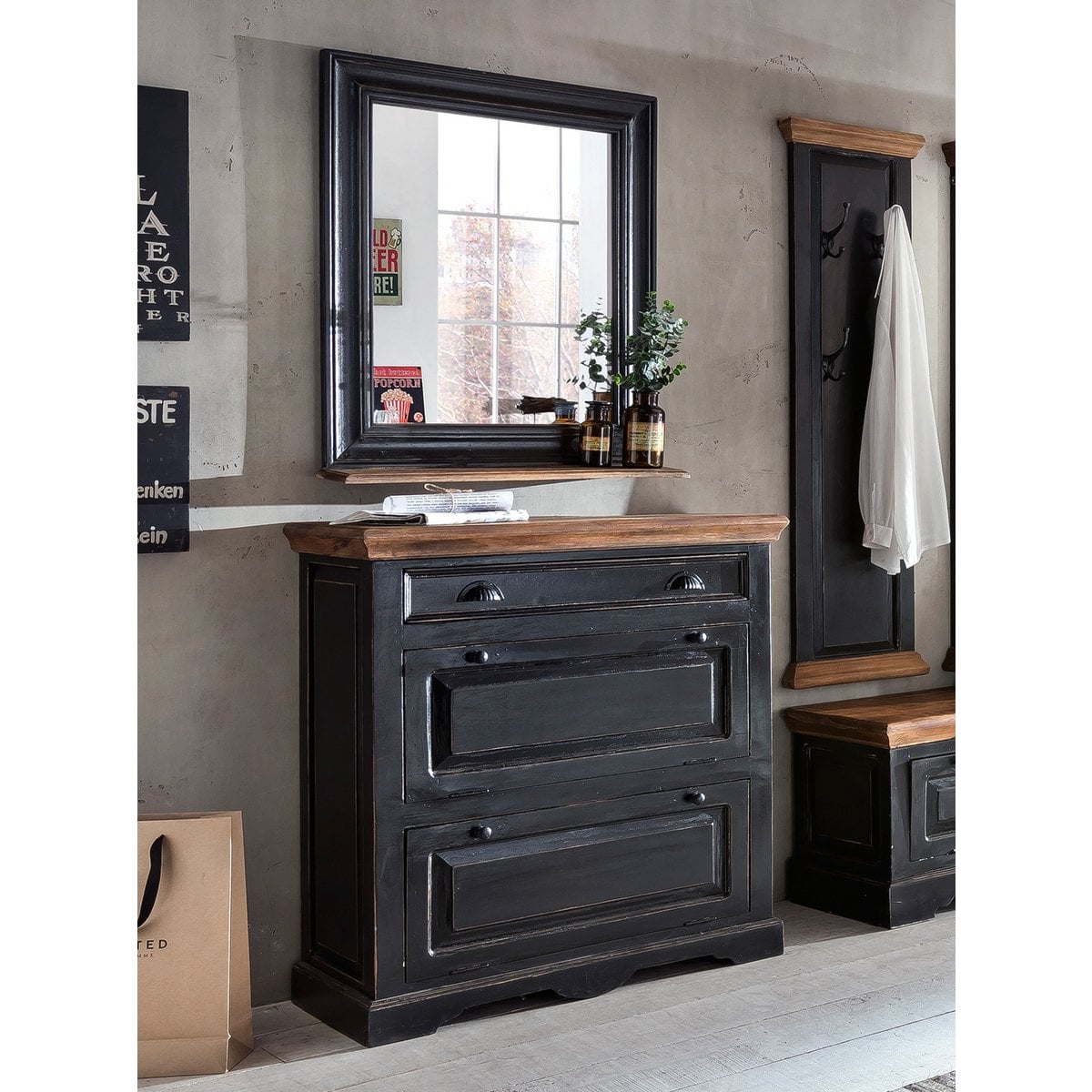 Schuhschrank mit 2 Klappen und Schublade, 40 × 85 × 90 cm | VIA X SELECTION