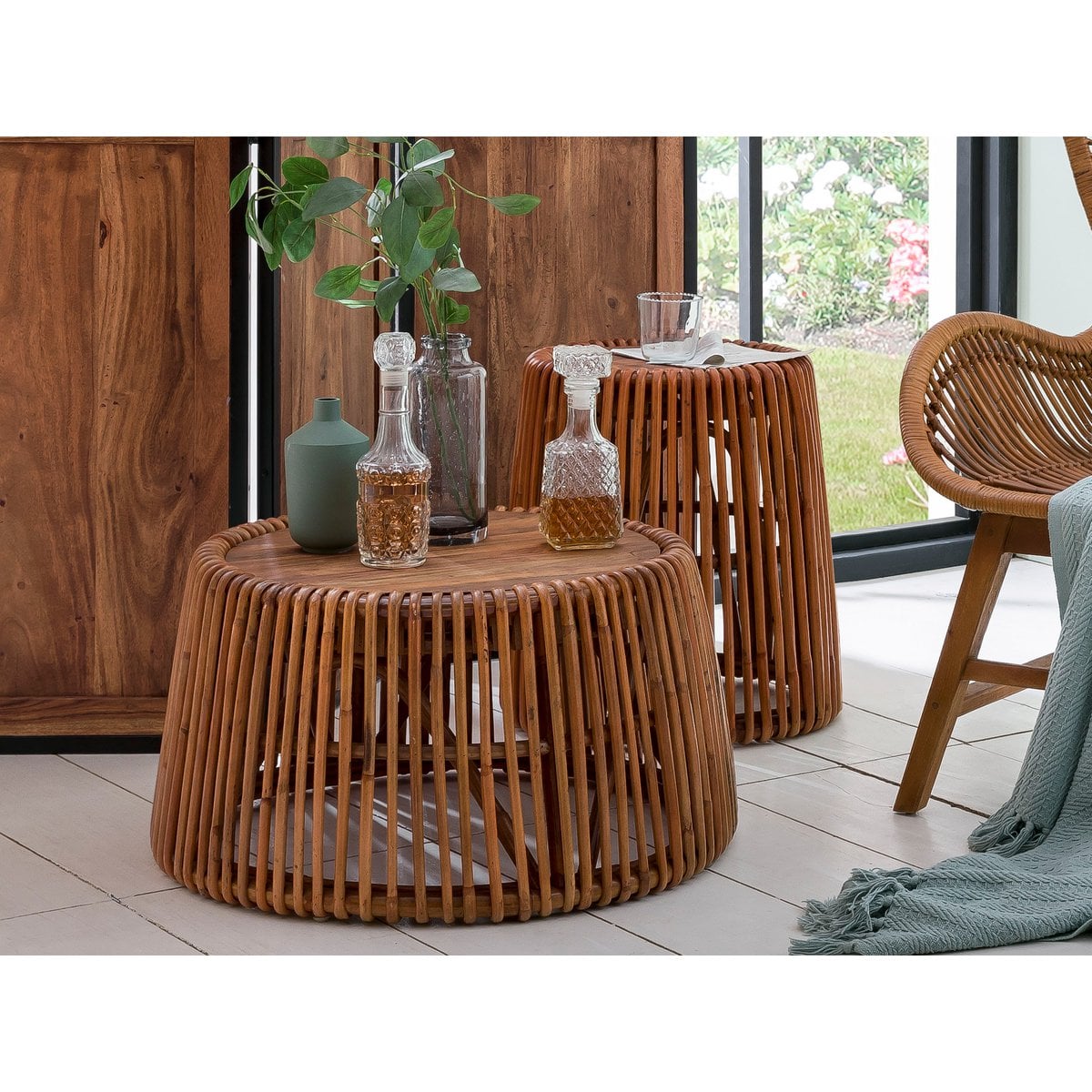 TOM TAILOR Home Beistelltisch aus Rattan und Glas, 69 × 69 × 38 cm | VIA X SELECTION