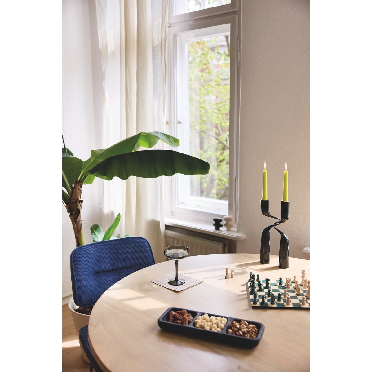 TOM TAILOR Home runder Esstisch Mangoholz gerippter Mittelfuß 120 cm | VIA X SELECTION