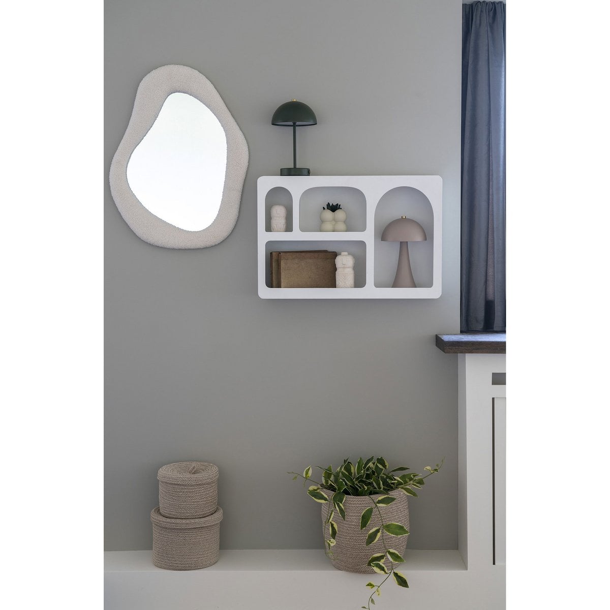 Wandregal weiß, 40 × 13 × 60 cm | VIA X SELECTION
