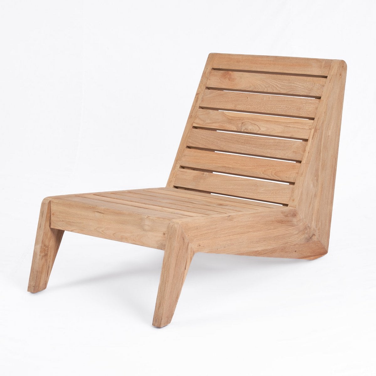 Loungesessel aus recyceltem Teakholz in Naturweiß mit geneigter Lehne | VIA X SELECTION