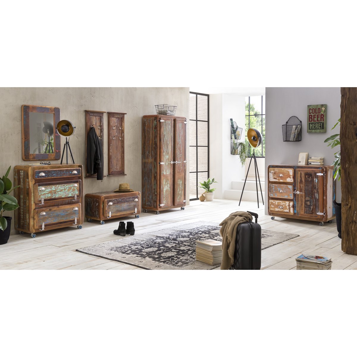Wandspiegel aus recyceltem Holz, 60 × 80 cm | VIA X SELECTION