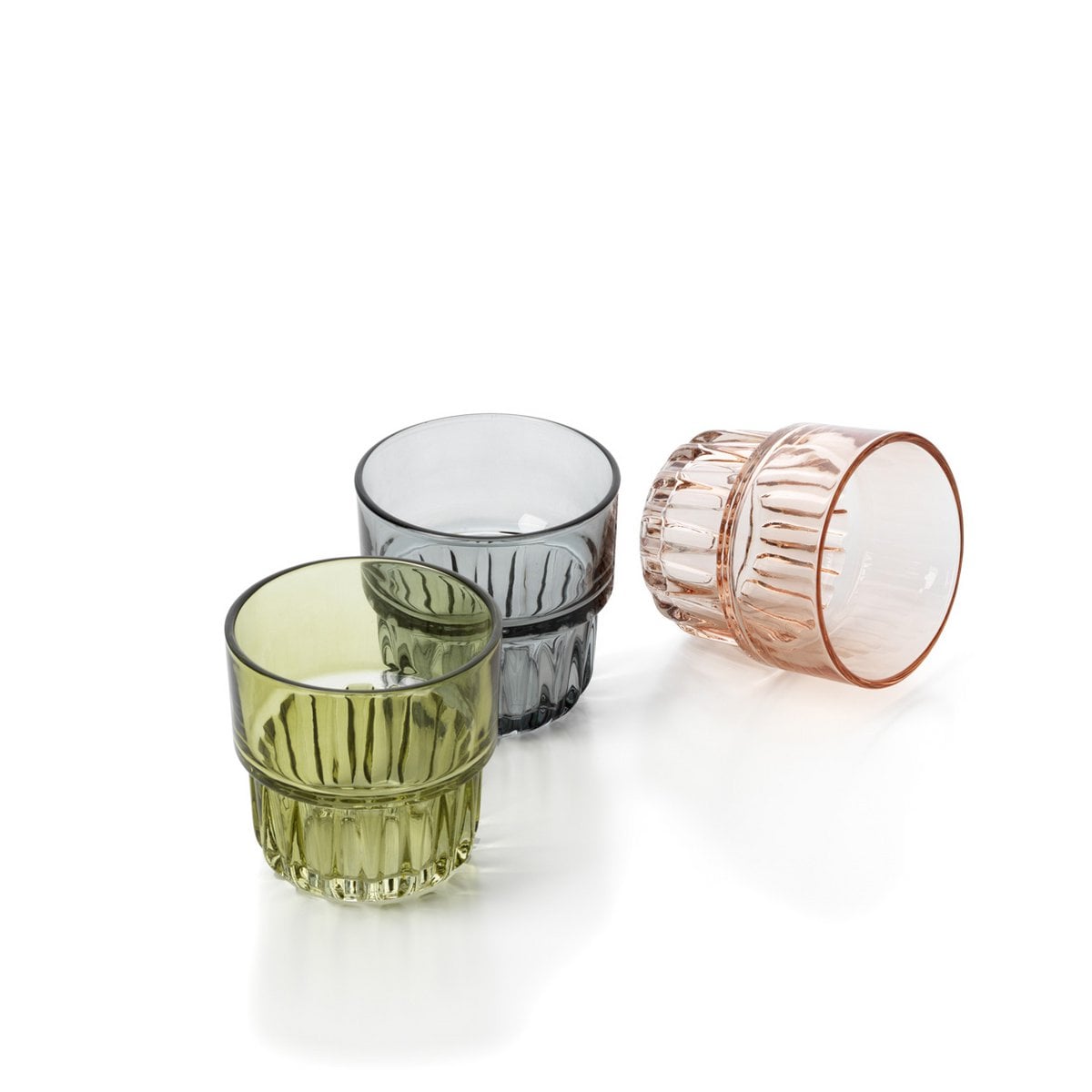 Trinkglas aus facettiertem Glas in Grün 8 cm | VIA X SELECTION