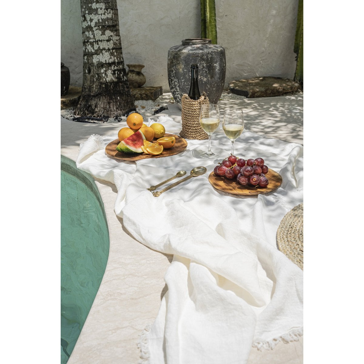 Leinentischdecke in Weiß, 150 × 200 cm | VIA X SELECTION