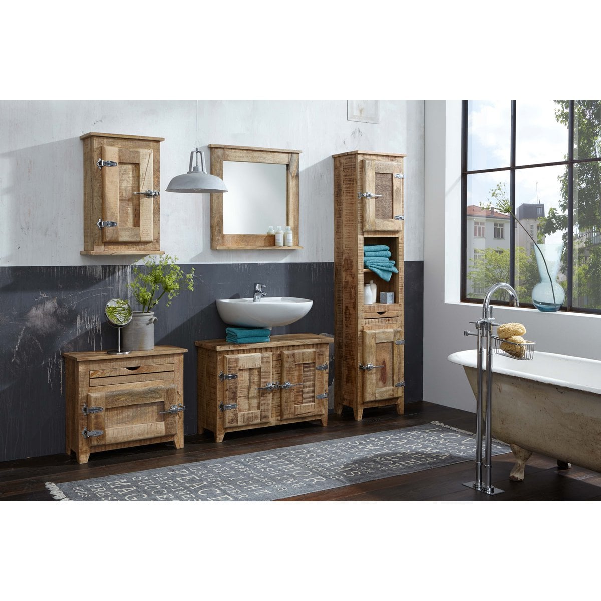 Wandspiegel aus Mangoholz mit Ablage, 70 × 69 cm | VIA X SELECTION