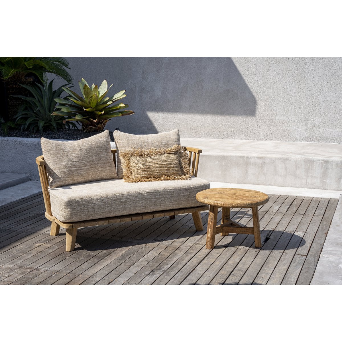 Couchtisch aus recyceltem Teakholz, 60 × 60 × 40 cm | VIA X SELECTION