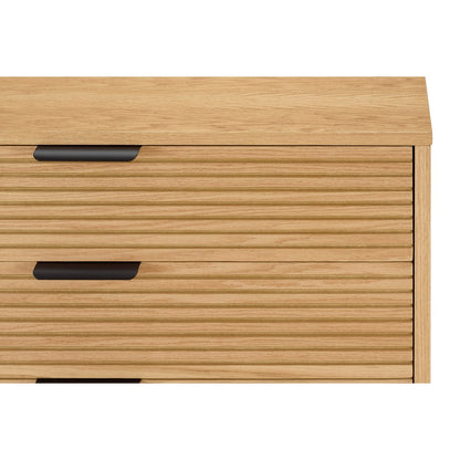 Hohe Kommode mit Eichenfront, 40 × 80 × 113 cm | VIA X SELECTION
