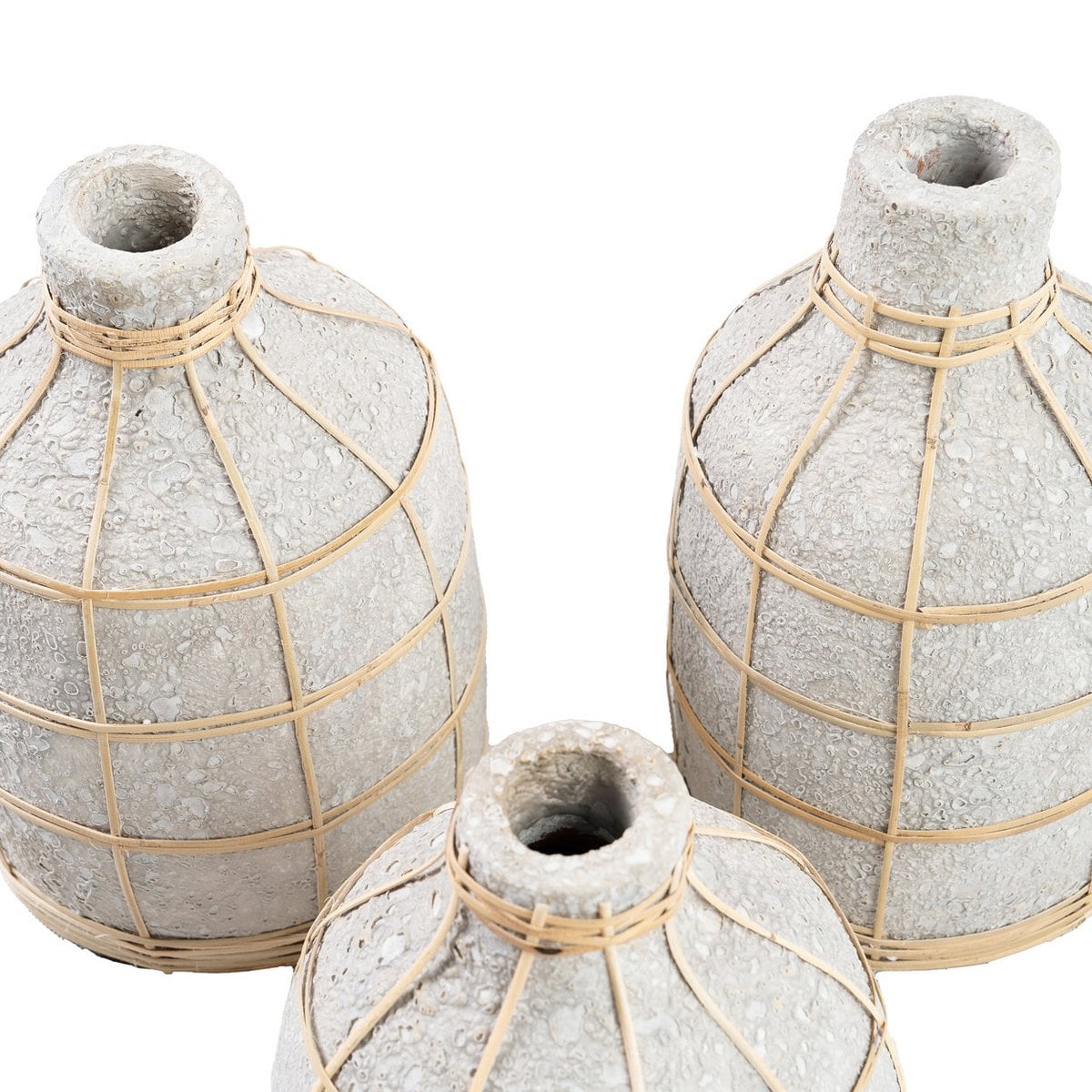 Mittlere Terrakotta-Vase in Betongrau und in Natur | VIA X SELECTION
