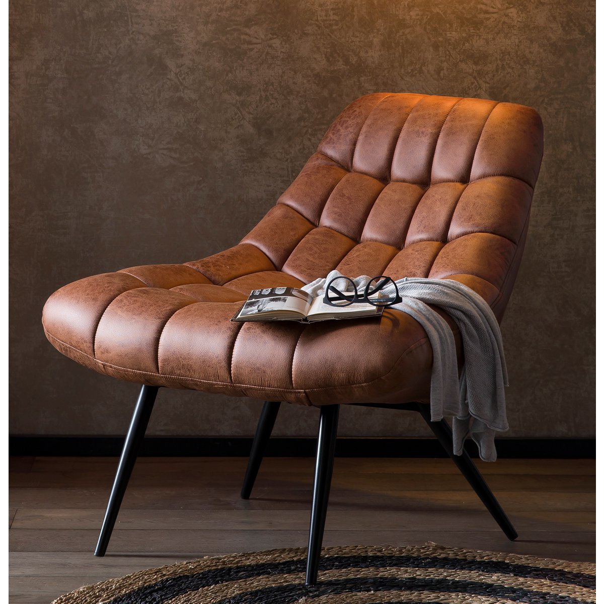 Loungesessel in Lederoptik hellbraun mit XXL-Sitzfläche | VIA X SELECTION