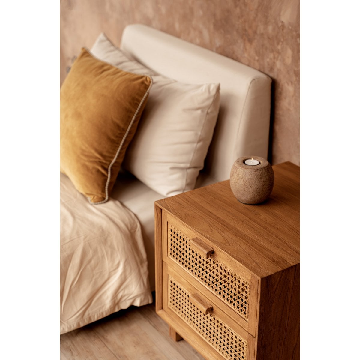 Kissenbezug aus Samt in Senfgelb, 50 × 50 cm | VIA X SELECTION