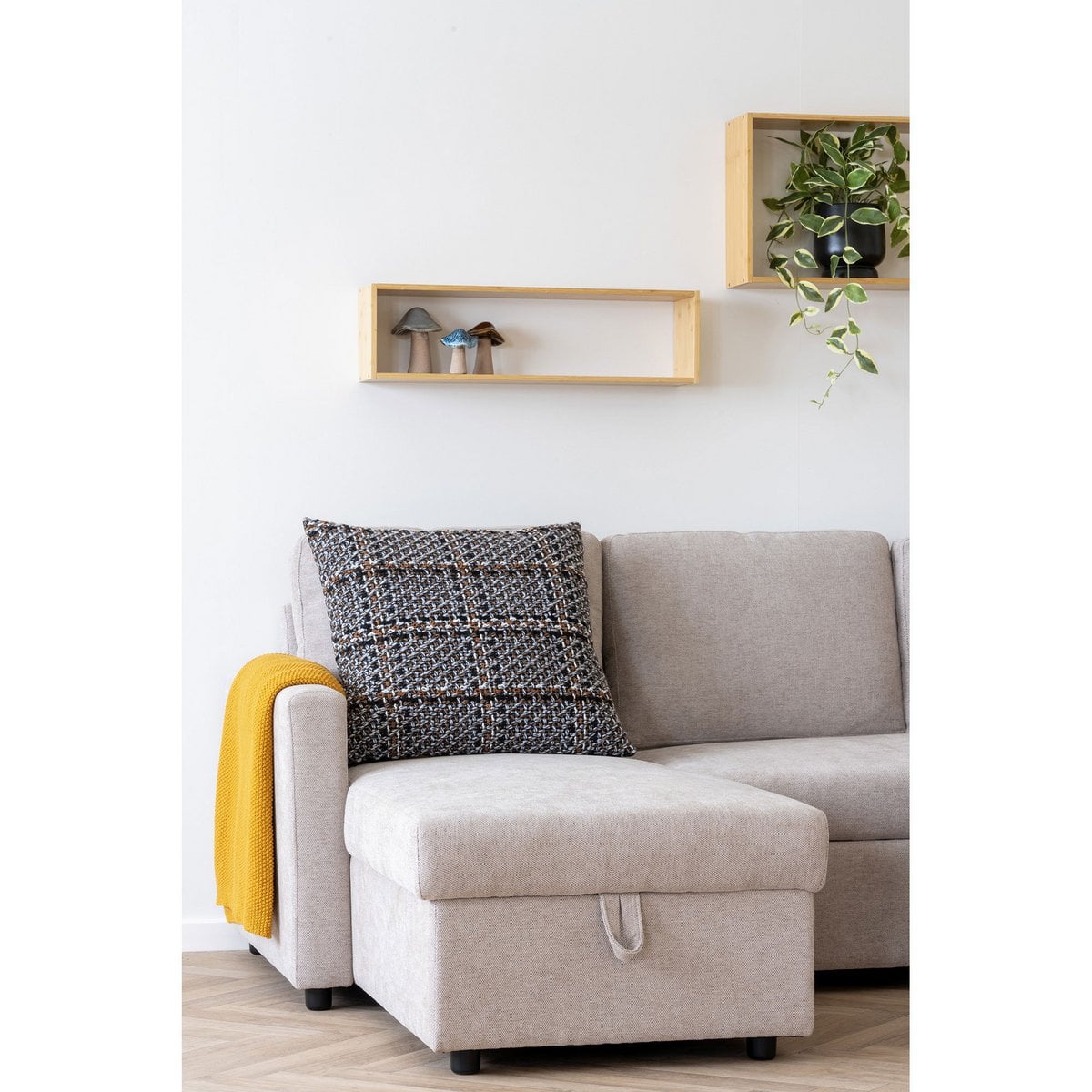 Kissen aus Polyester braun, 60 × 60 cm | VIA X SELECTION