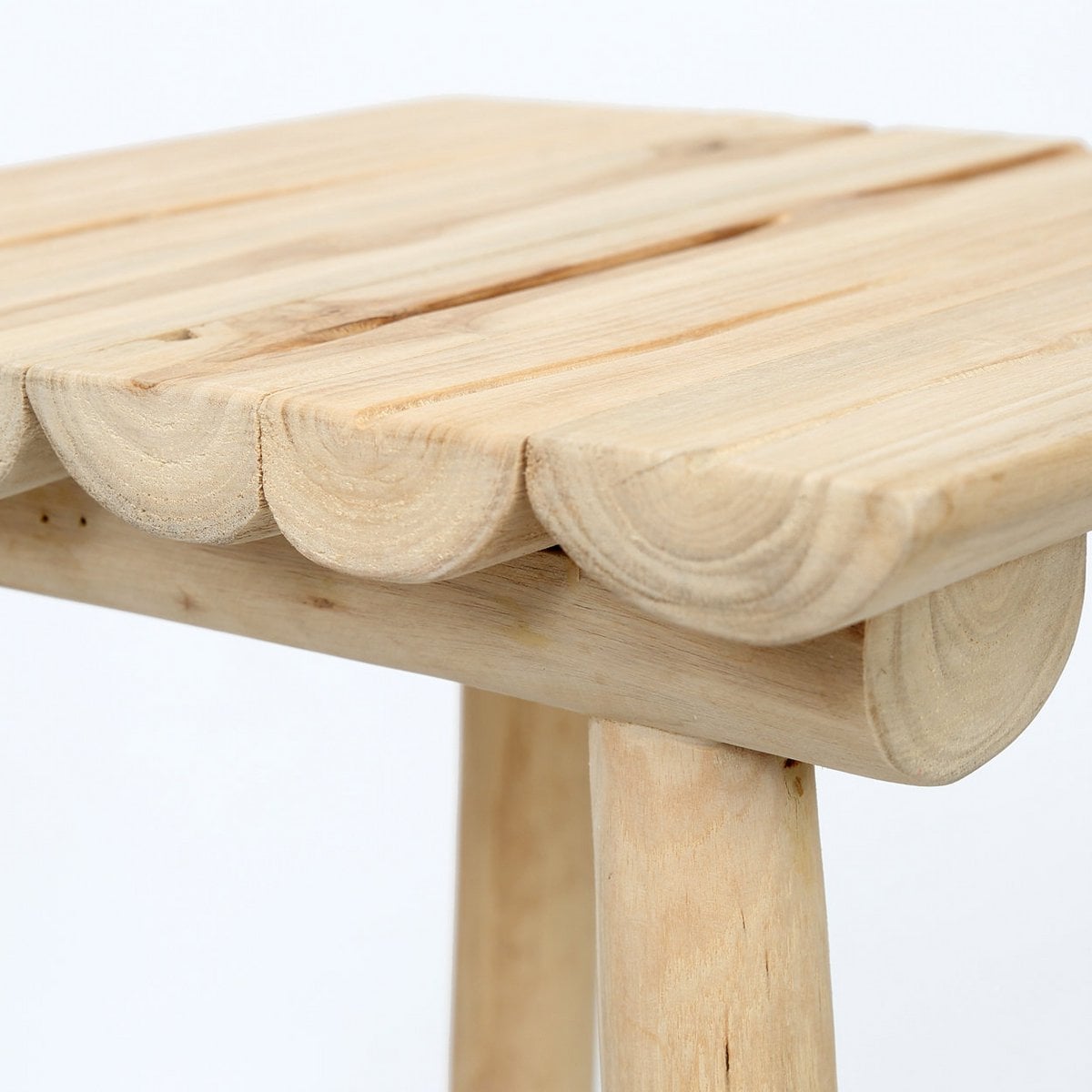 Barhocker aus Teakholz natur mit rustikaler Oberfläche | VIA X SELECTION