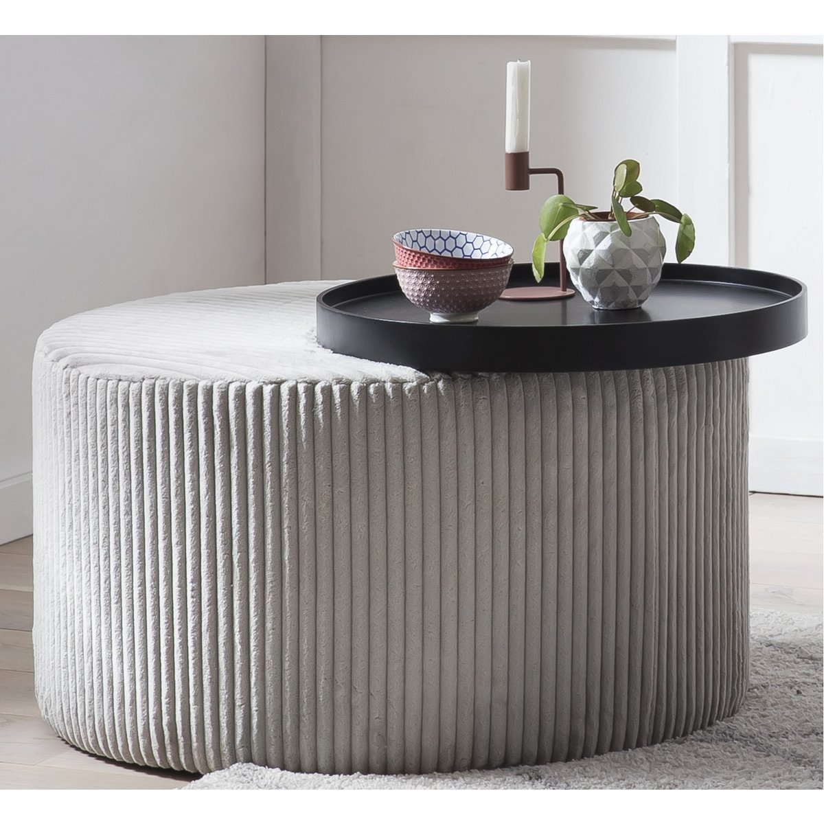 Runder Couchtisch mit Stoffbezug und Tablettplatte, Ø, 70 × 44 cm | VIA X SELECTION
