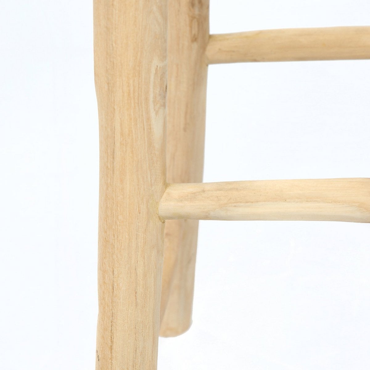 Barhocker aus Teakholz natur mit rustikaler Oberfläche | VIA X SELECTION